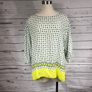 Old Navy Green Floral‎ Top